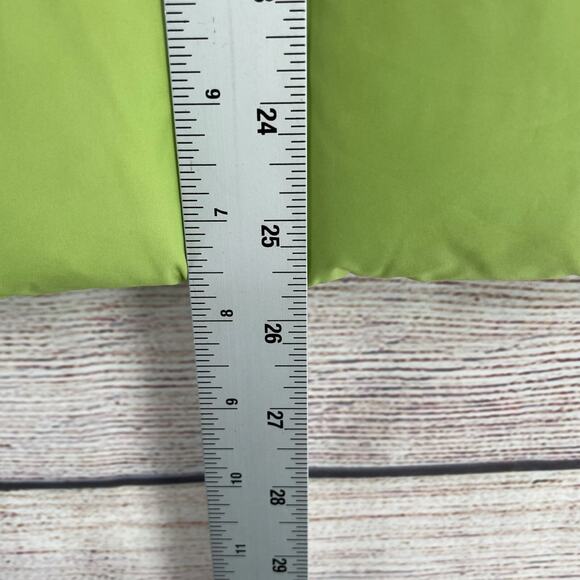 Eddie Bauer Premium Goose Down 700 Fill Power Puffer Vest Women's Medium Green - Picture 12 of 13